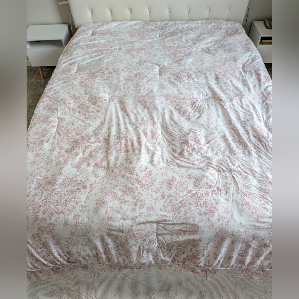 Rachel Zoe Pink Floral Quilted Comforter Twin Cottagecore Shabby Chic 90x66